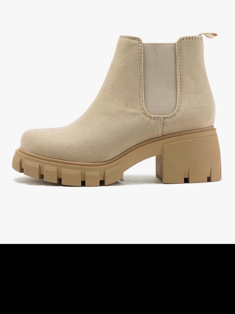 Women’s Chunky Chelsea Boot in Beige Size 10
